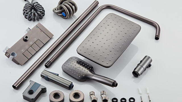 十四年太空铝花洒迭代：一个企业，一件作品！